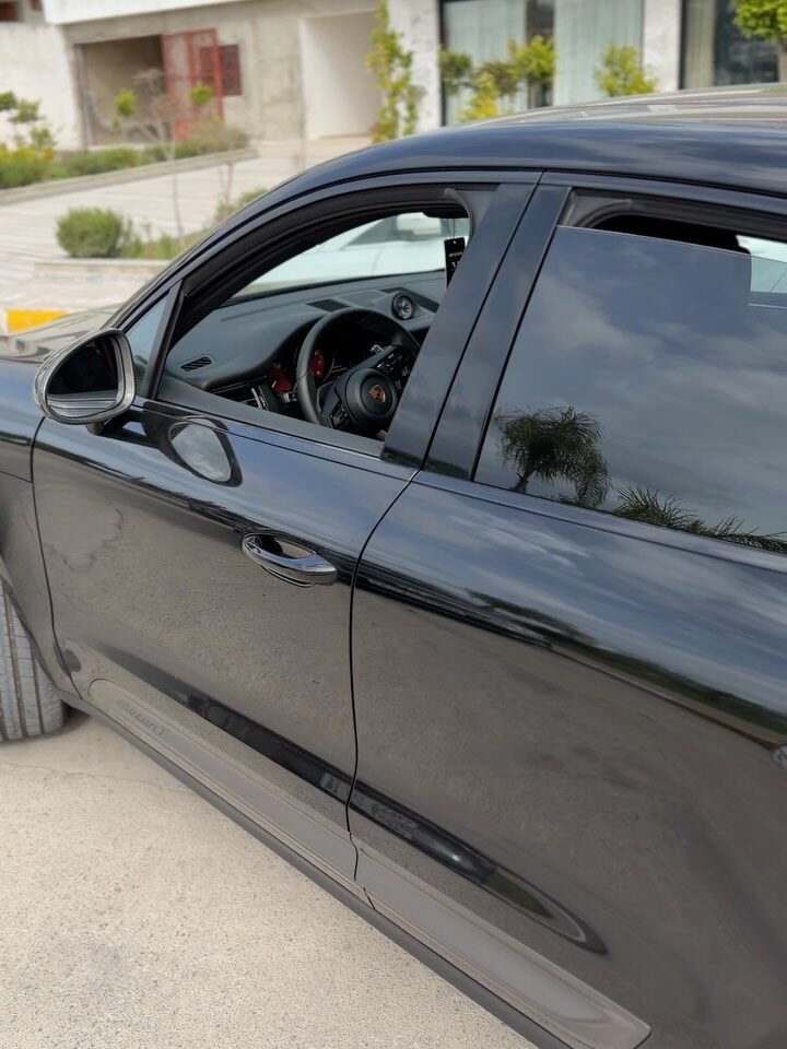 Instagram post from millenaire_car. This post is in position 2.