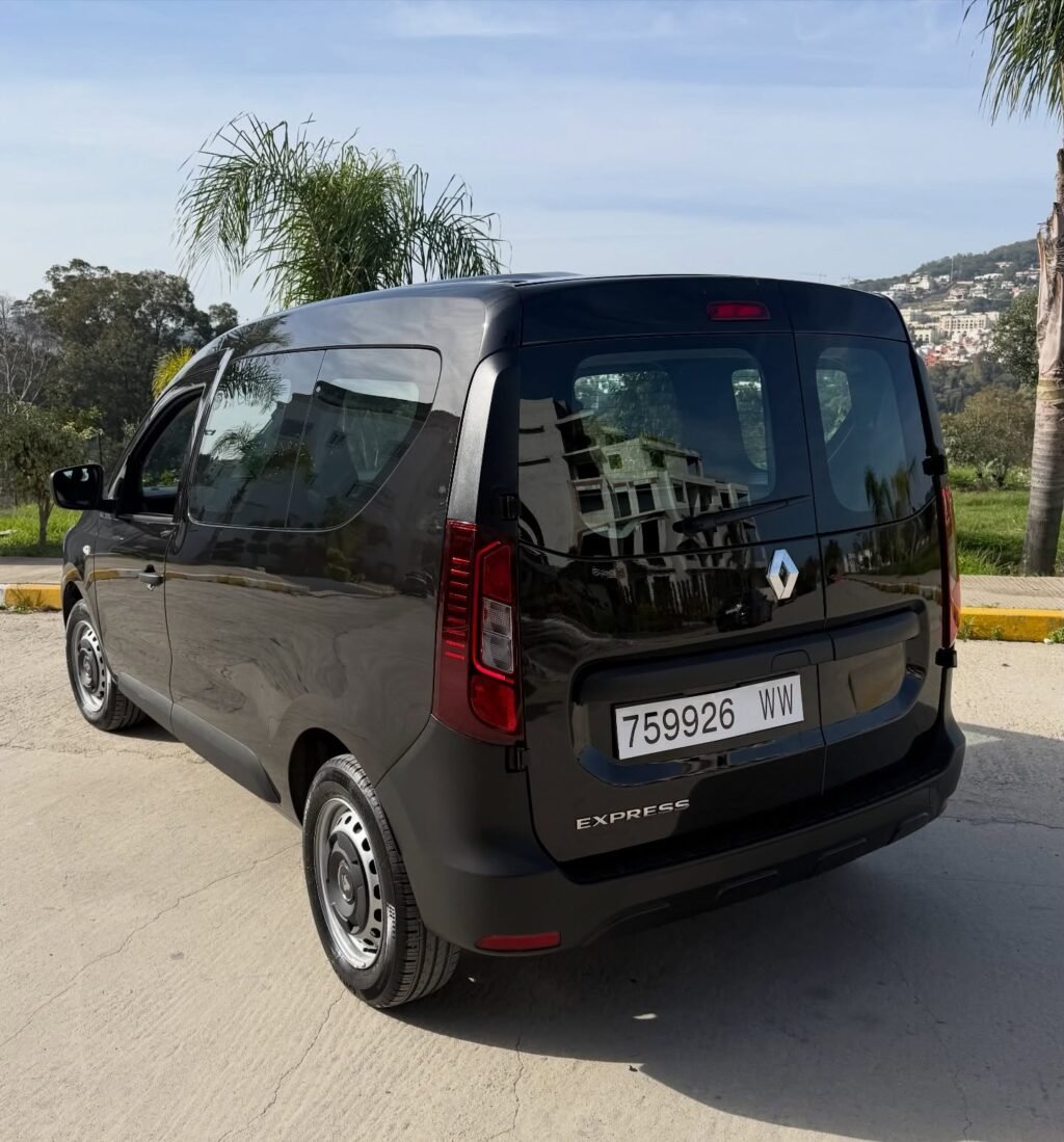 Instagram post from millenaire_car. This post is in position 1.