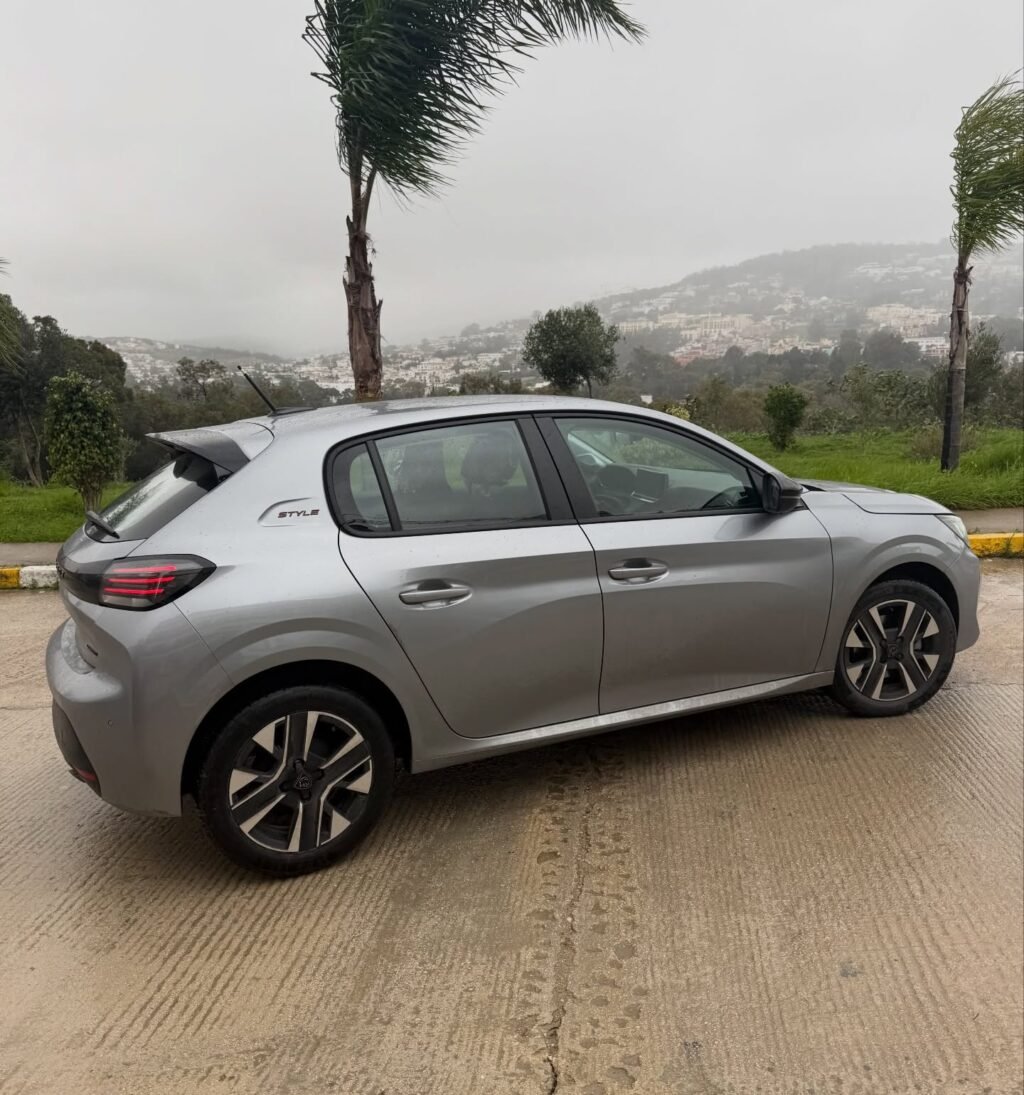 Instagram post from millenaire_car. This post is in position 2.